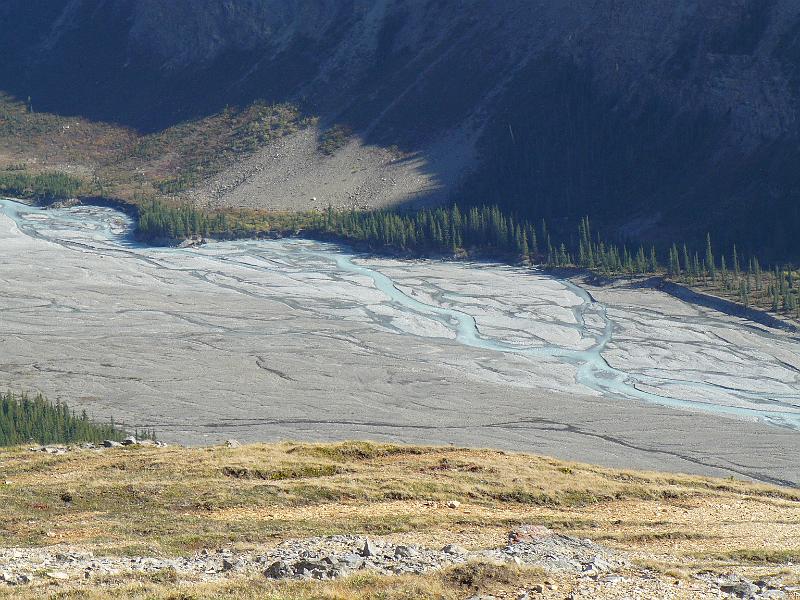 P1050283.JPG - The headwaters of the Saskatchewan River.