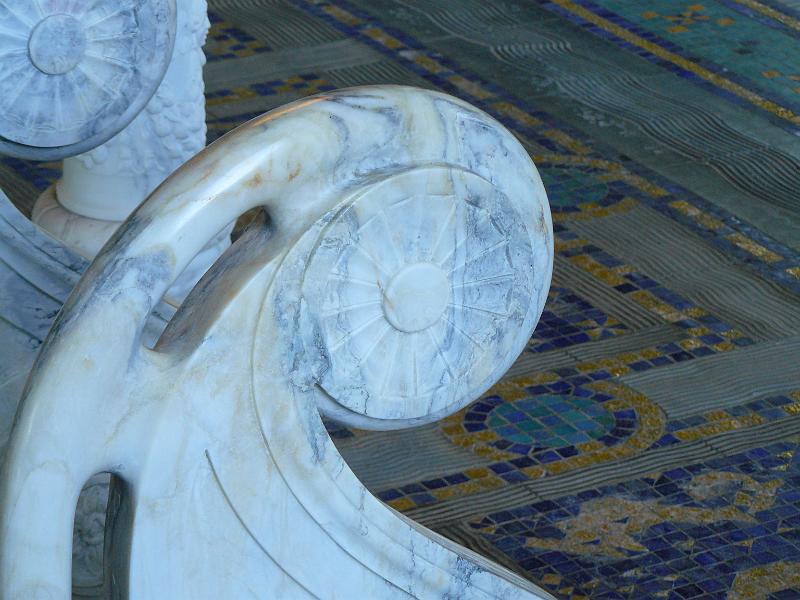 P1070454.JPG - Everything was marble, tile and gold leaf.