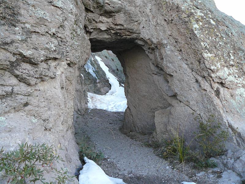 P1090082.JPG - The beginning of a short hike in Chiricahua.