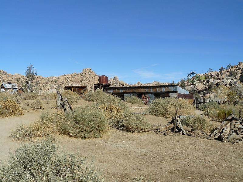 P1080198.JPG - It was this homestead from the turn of the century. The patriarch was Bill Keys, an extremely ingeneous and resourceful fellow.