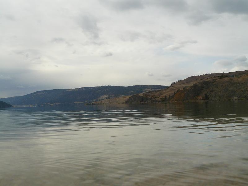 P1050464.JPG - A shot of Kal Lake