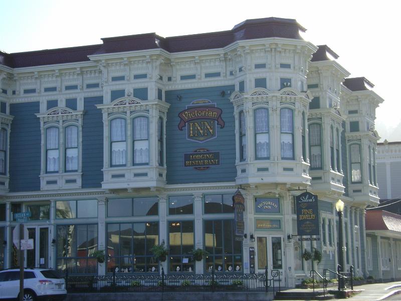 DSC03769.JPG - Beautiful buildings in Ferndale, CA.