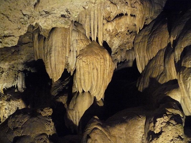 P1060579.JPG - Stalactites in the Oregon Caves. Oregon Caves is a huge marble cave complex.