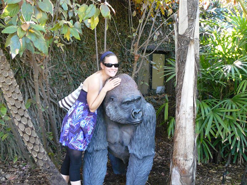 P1070715.JPG - Rebecca's new friend