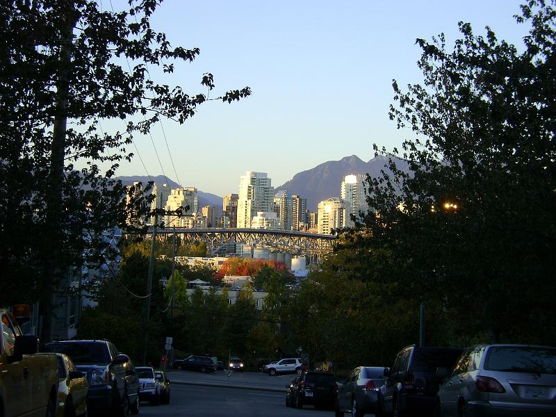 DSC03644.JPG - The last shot of our extremely long walk through Vancouver