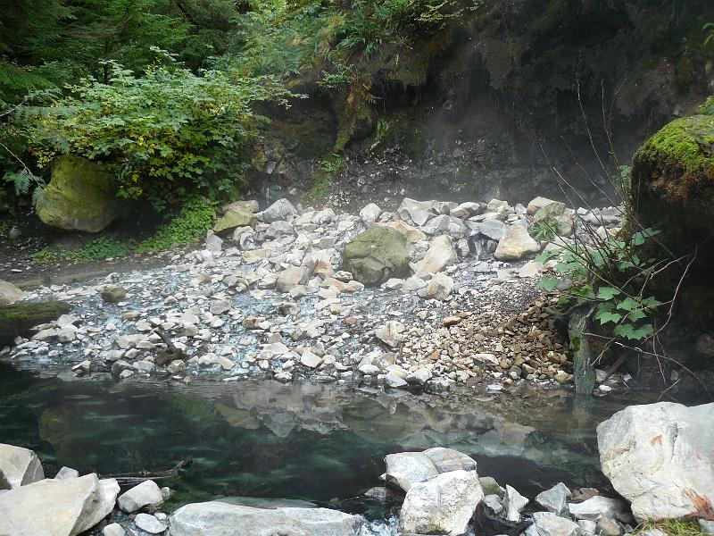 P1050965.JPG - The natural hot springs. They weren't turned into a resort like everywhere else I have been. It was really cool. The naked men topped it off.