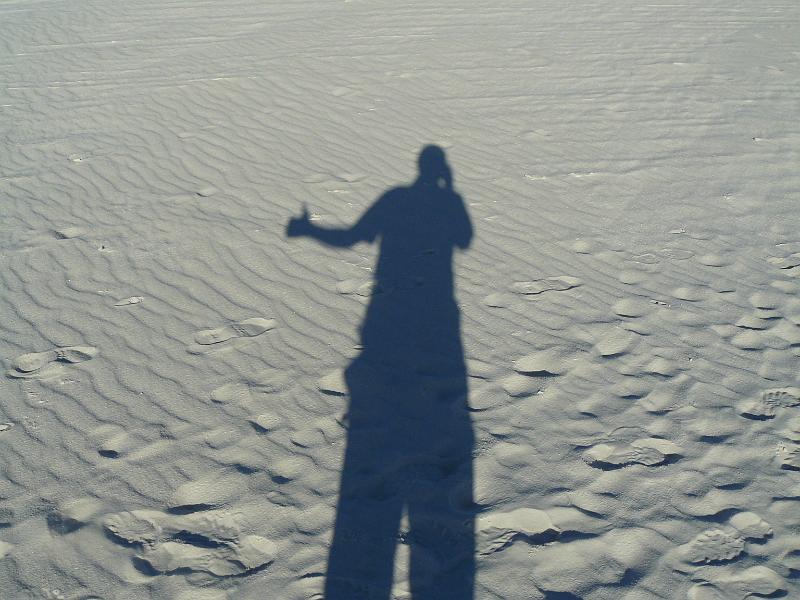 P1090476.JPG - Snapshot story: Andrew is hitch-hiking